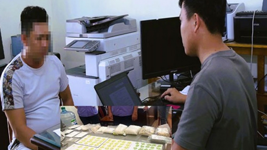 Hàng trăm cảnh sát vây bắt nhóm buôn ma túy xuyên biên giới tại Đồng Nai