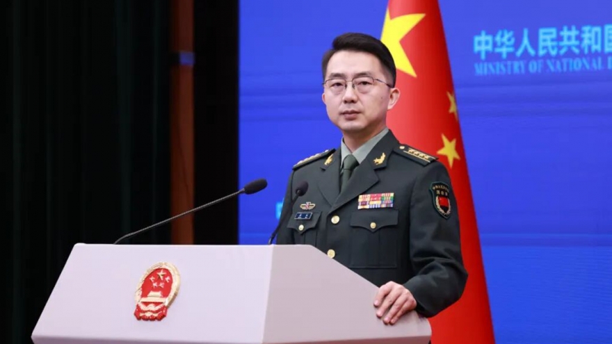 Trung Quốc cảnh báo dùng “biện pháp mạnh” sau khi Mỹ duyệt bán vũ khí cho Đài Loan