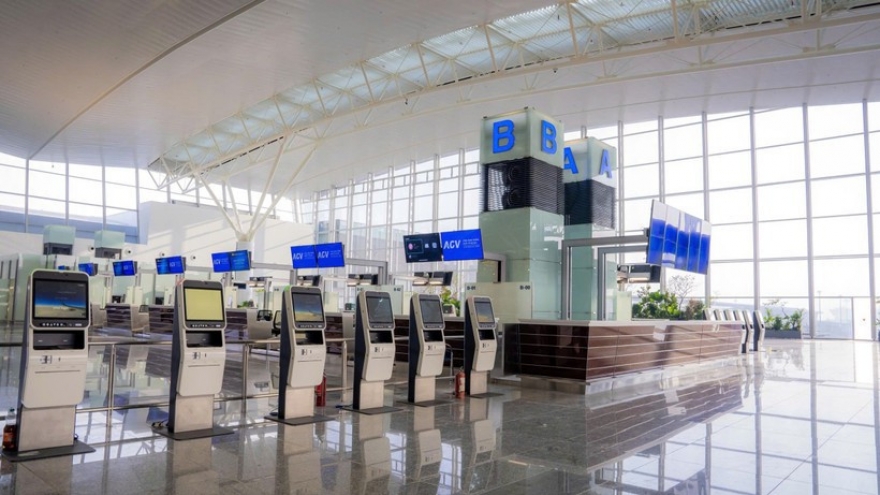 Noi Bai Airport to operate expanded int’l terminal with comprehensive automation