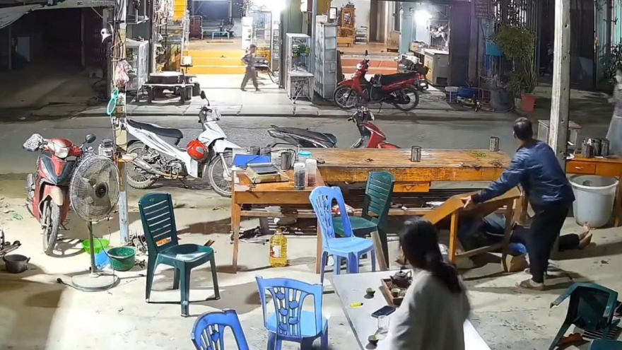 Điều tra nguyên nhân vụ vợ đâm chồng tử vong ở Lào Cai