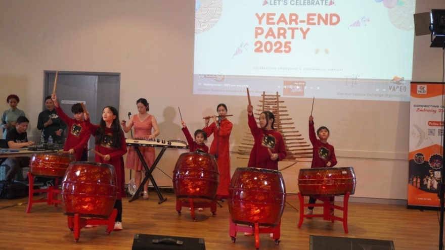 Gathering honours knowledge, culture, community spirit of OVs in Australia