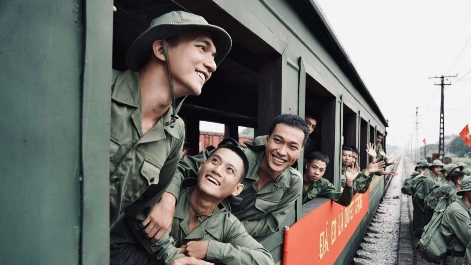 “Mưa đỏ” và những chuyển động bất ngờ của điện ảnh Việt năm 2025