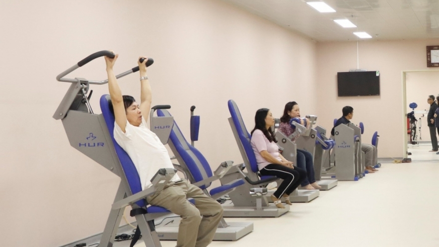 Thoát “cửa tử” đột quỵ nhưng phục hồi chức năng mới quyết định chất lượng sống