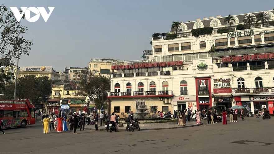 Thiết kế cảnh quan hài hòa, giảm tải áp lực cho hồ Hoàn Kiếm