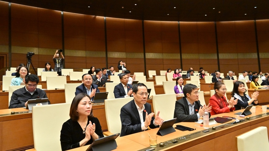 Cắt giảm giấy phép kinh doanh 38 ngành nghề để cải thiện môi trường kinh doanh