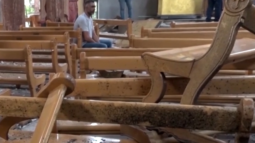 Đánh bom nhà thờ Hồi giáo ở Syria khiến gần 30 người thương vong