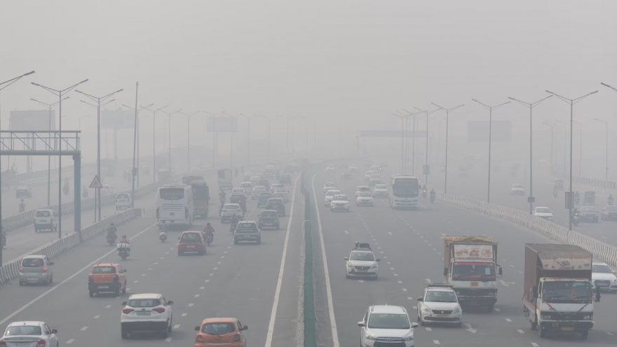 Tai nạn giao thông nghiêm trọng do sương mù ở miền Bắc Ấn Độ