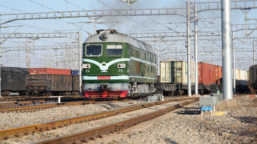 Trung Quốc thử nghiệm vận hành nhóm tàu chở hàng 35.000 tấn đầu tiên trên thế giới