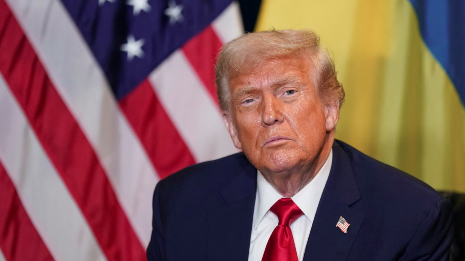 Ông Trump muốn giành lại dầu mỏ từ Venezuela
