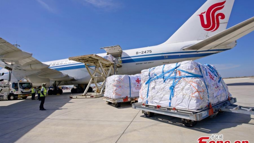 Trung Quốc viện trợ khẩn cấp cho Campuchia sau xung đột biên giới