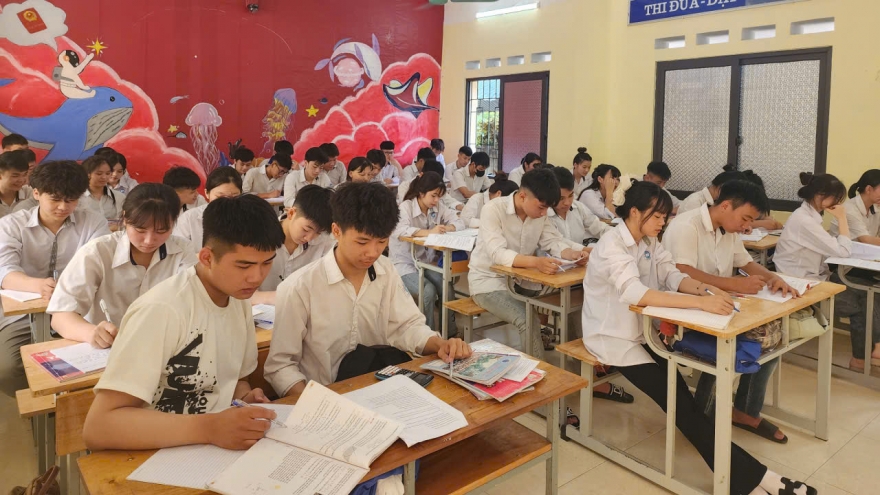 Tăng kiểm tra, xử lý nghiêm lạm thu tại các cơ sở giáo dục ở Phú Thọ