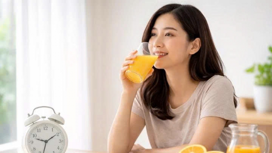 Điều gì xảy ra với cơ thể nếu uống nước cam sai thời điểm?
