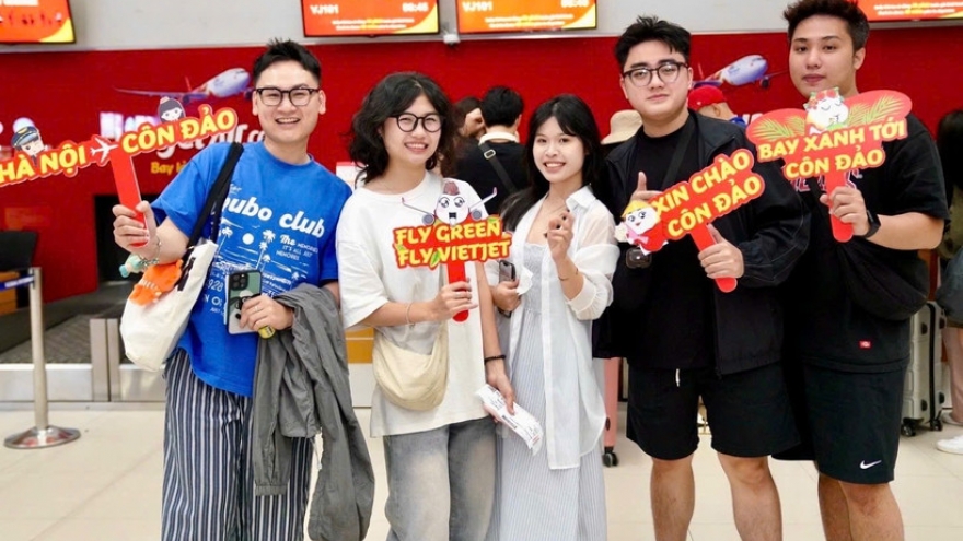 Vietjet resumes flights linking Hanoi, HCM City and Con Dao