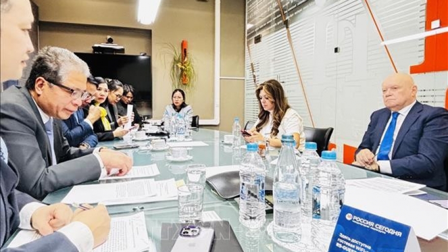 Vietnam calls for stronger information cooperation with Russia