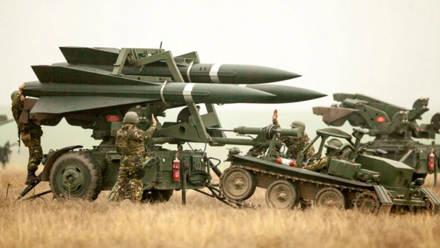 Nóng thế giới ngày 21/12: Mỹ bán vũ khí cho Đài Loan, Trung Quốc lập tức cảnh báo