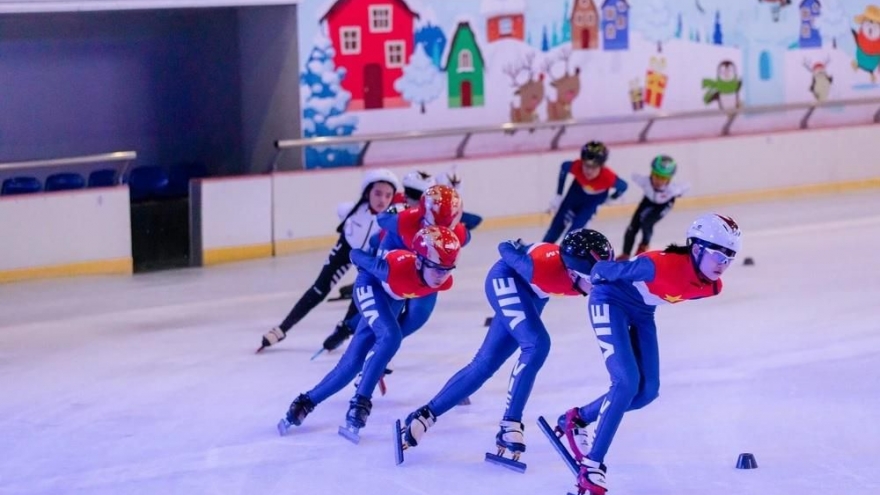 World Ice Skating Day 2025 highlights family togetherness and love
