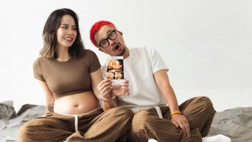 Sao Việt 2/12: Vợ chồng rapper Hà Lê đón con đầu lòng