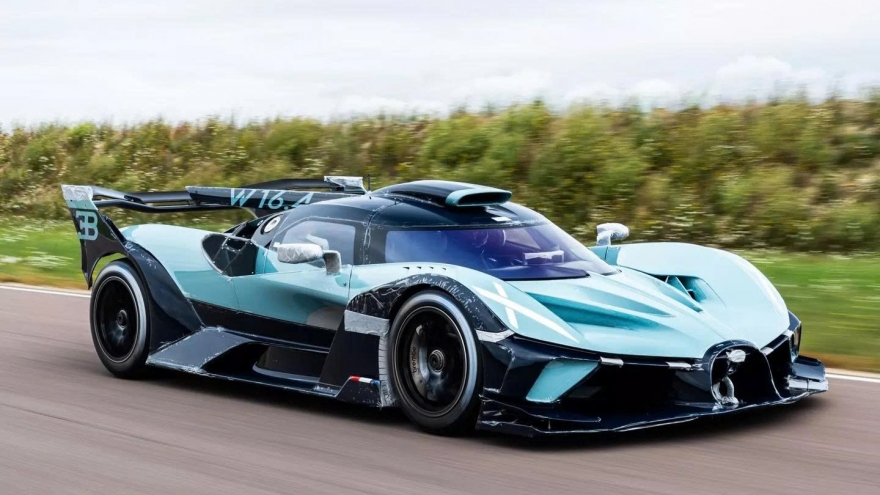Ngắm "siêu phẩm" Bugatti Bolide cuối cùng vừa xuất xưởng