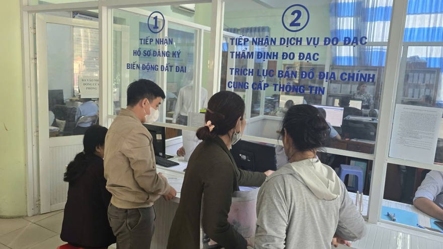 Chi nhánh đăng ký đất đai "mở cửa" dịch vụ đo vẽ - tháo gỡ nhiều điểm nghẽn