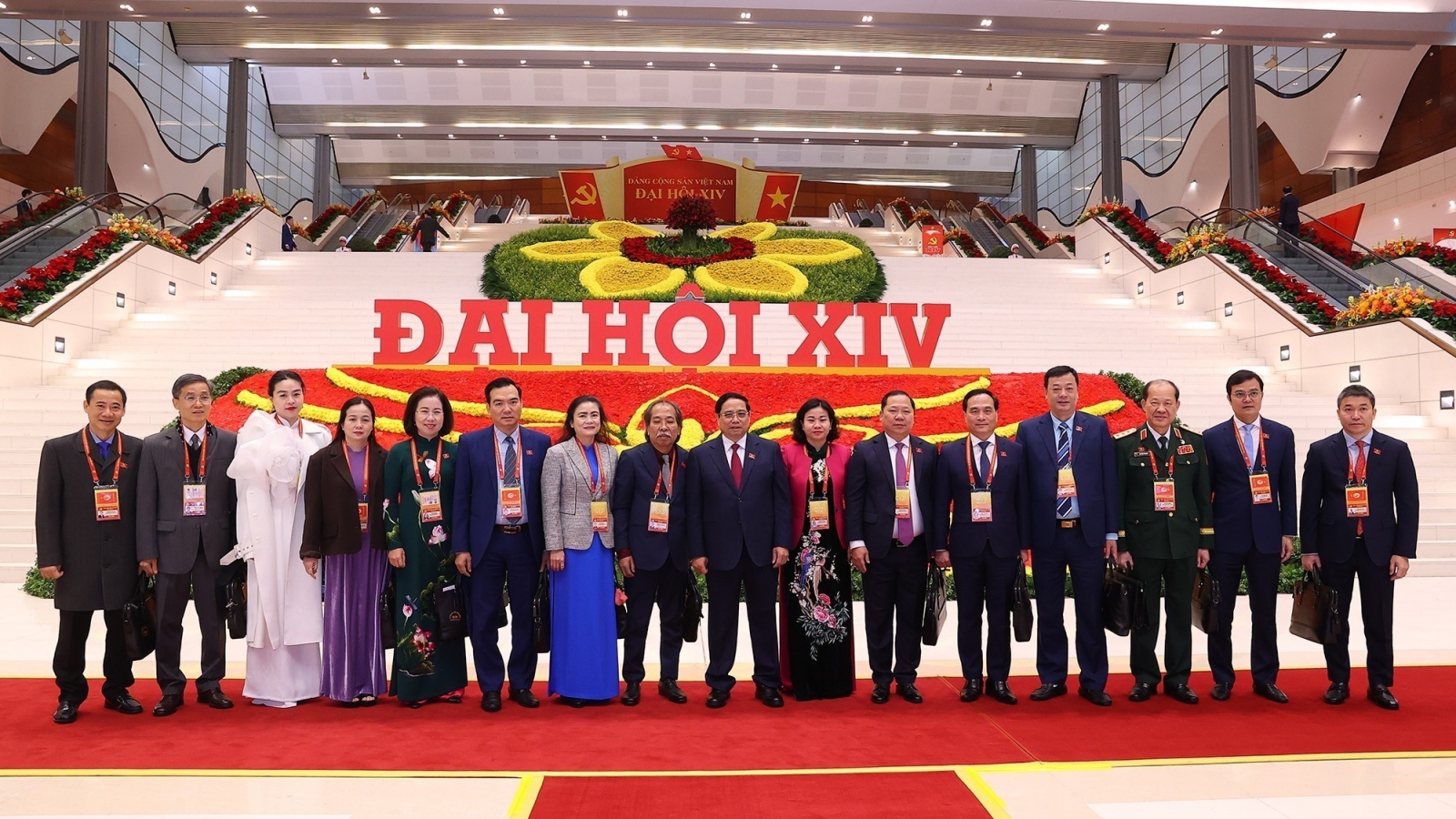 Đại hội XIV của Đảng bước sang ngày làm việc thứ ba, thực hiện nhiều nội dung quan trọng