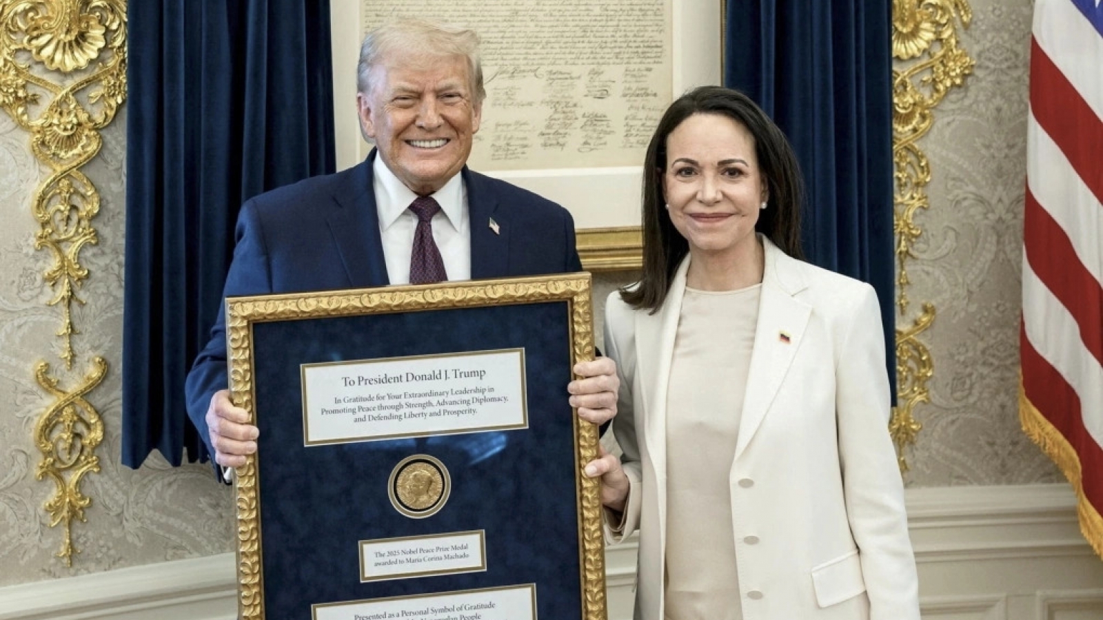 Ông Trump gắn vấn đề Greenland với giải Nobel Hòa bình