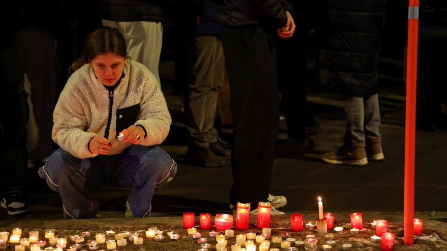 Thụy Sỹ để tang các nạn nhân vụ cháy ở quán bar