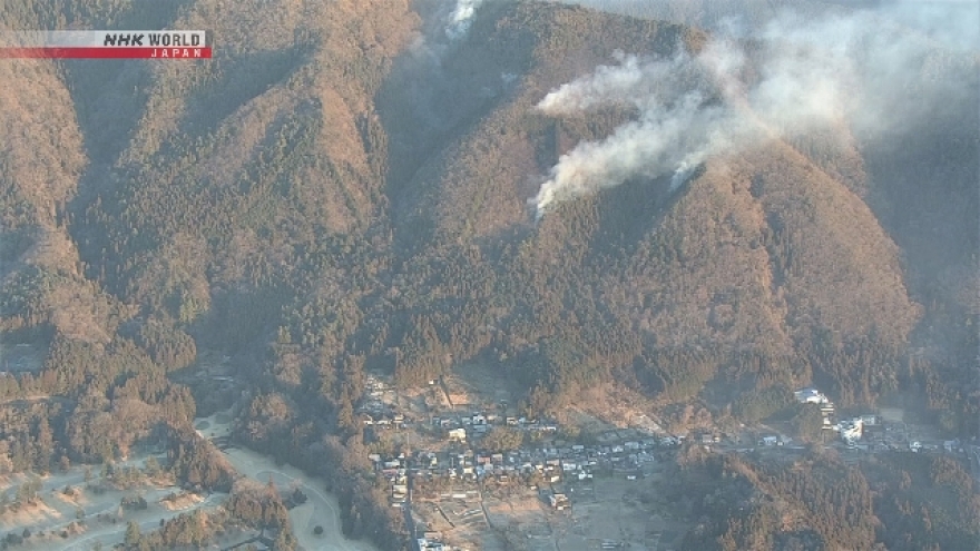 Vụ cháy rừng ở Yamanashi (Nhật Bản) tiếp tục diễn biến phức tạp