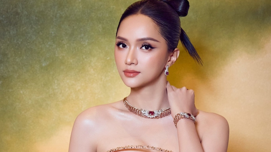 Hương Giang lại đi thi Miss Grand International