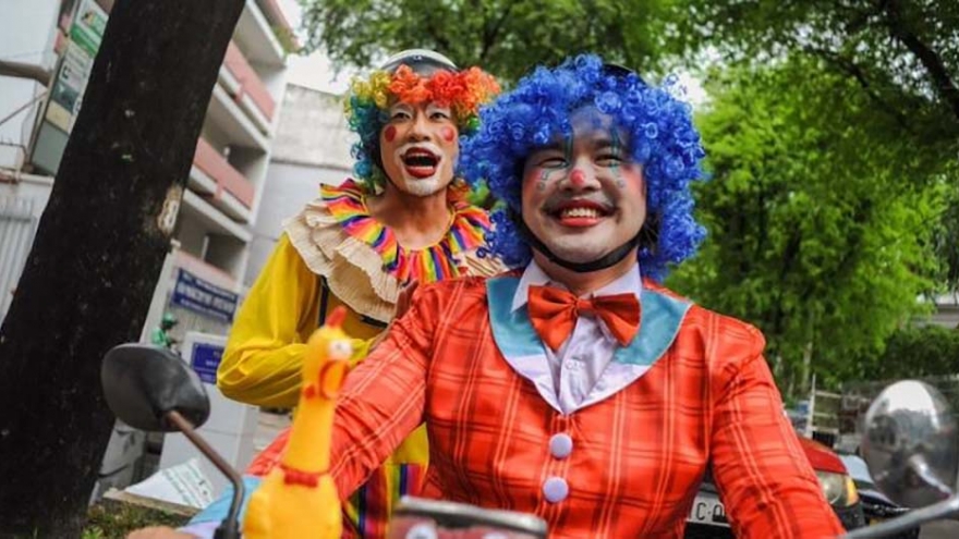 Phim có Kiều Minh Tuấn đạt doanh thu mở màn ấn tượng, "vượt mặt" Thiên đường máu