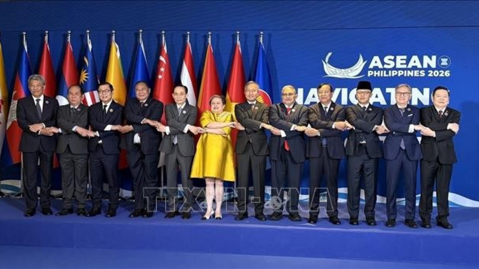 Engagement at FMs’ Retreat reaffirms Vietnam’s strategic commitment to ASEAN
