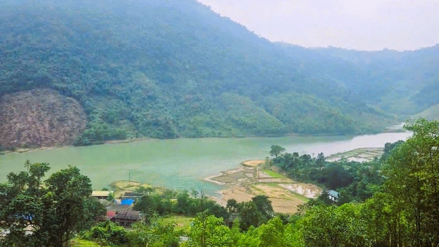 Đội 584 quy tập 2 hài cốt liệt sĩ tại xã Đakrông, tỉnh Quảng Trị