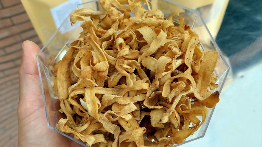 Mứt đặc sản được ưa chuộng dịp Tết, giá bán tới 550.000 đồng/kg