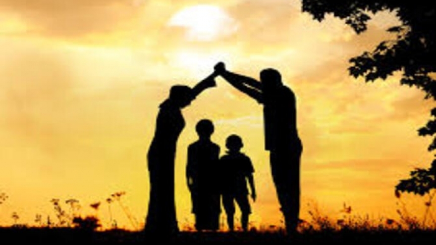 Gia đình: Chốn tìm về trong truyện ngắn “Cây gậy của ông nội tôi”