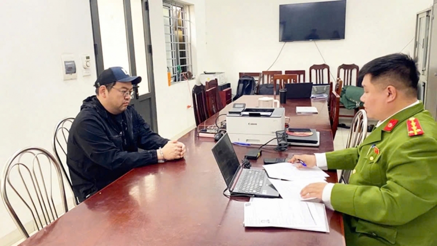 Korean fugitive under Interpol red notice arrested in Hanoi