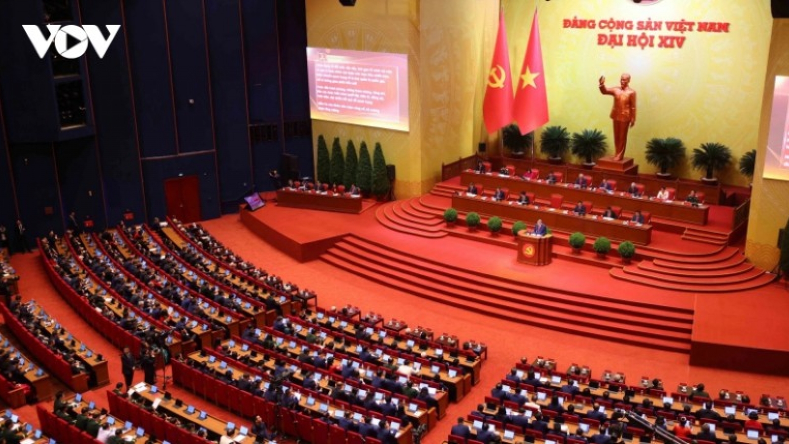 International media give extensive coverage to opening session of 14th Party Congress