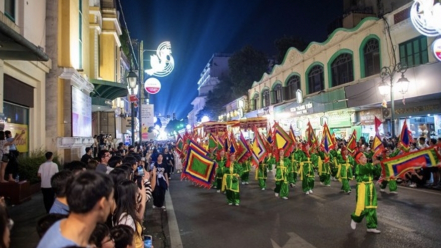 'Creative Meetup' programme takes place in Hanoi