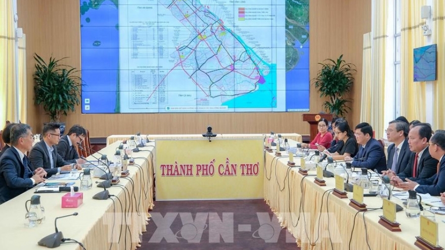 Can Tho woos Sumitomo with industrial park, green energy pledges