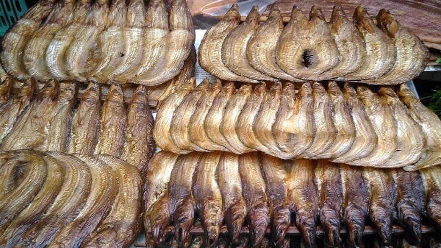 Khô cá “bụng phệ” siêu hiếm ở miền Tây, giá bán 600.000 đồng/kg