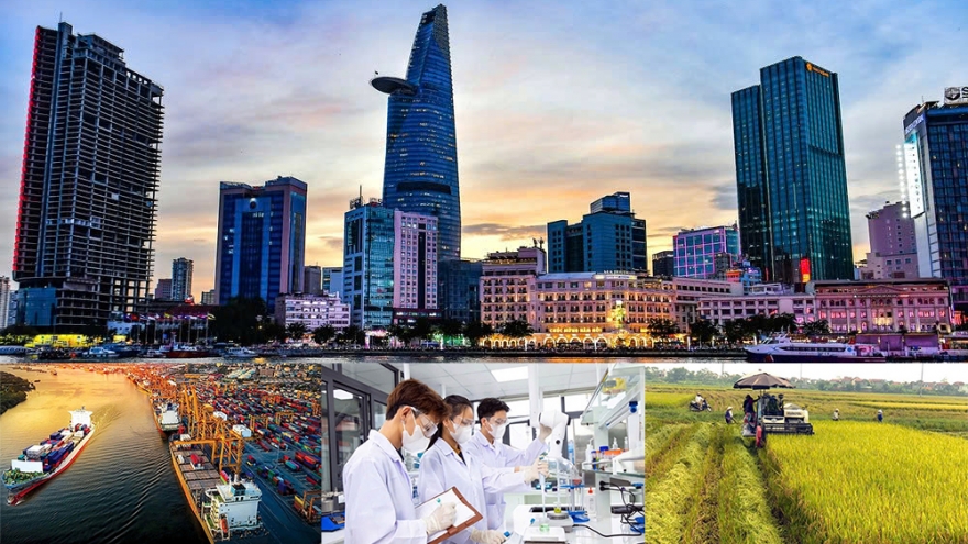 Vietnam signals need for shift in development model to meet long-term goals