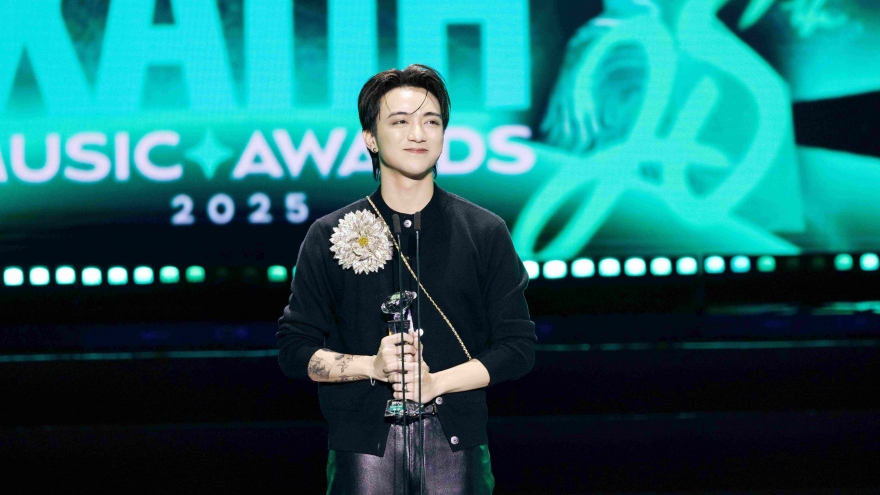 Từ Hòa Minzy đến Soobin: Làn Sóng Xanh 2025 và câu chuyện nhạc Việt đang đổi chiều