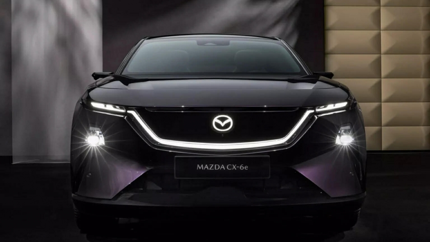 Mazda CX-6e chính thức ra mắt, không bán tại Mỹ