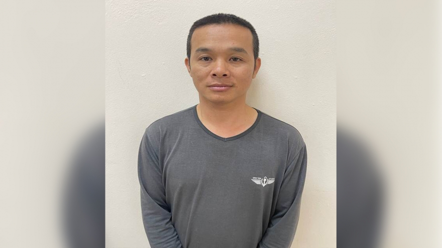 Bắt giữ đối tượng sử dụng trái phép vũ khí quân dụng ở Hà Nội