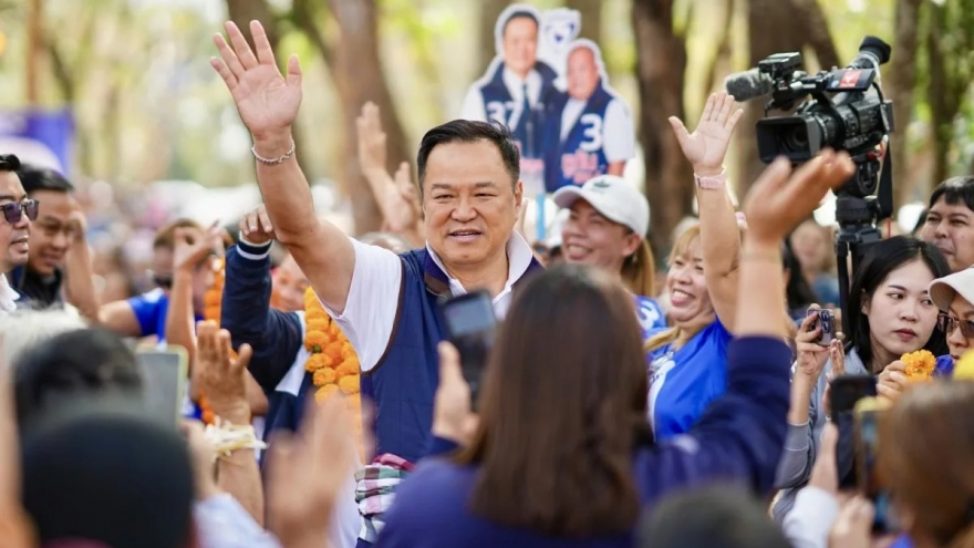 Đảng cầm quyền ở Thái Lan chiếm ưu thế trước thềm Tổng tuyển cử