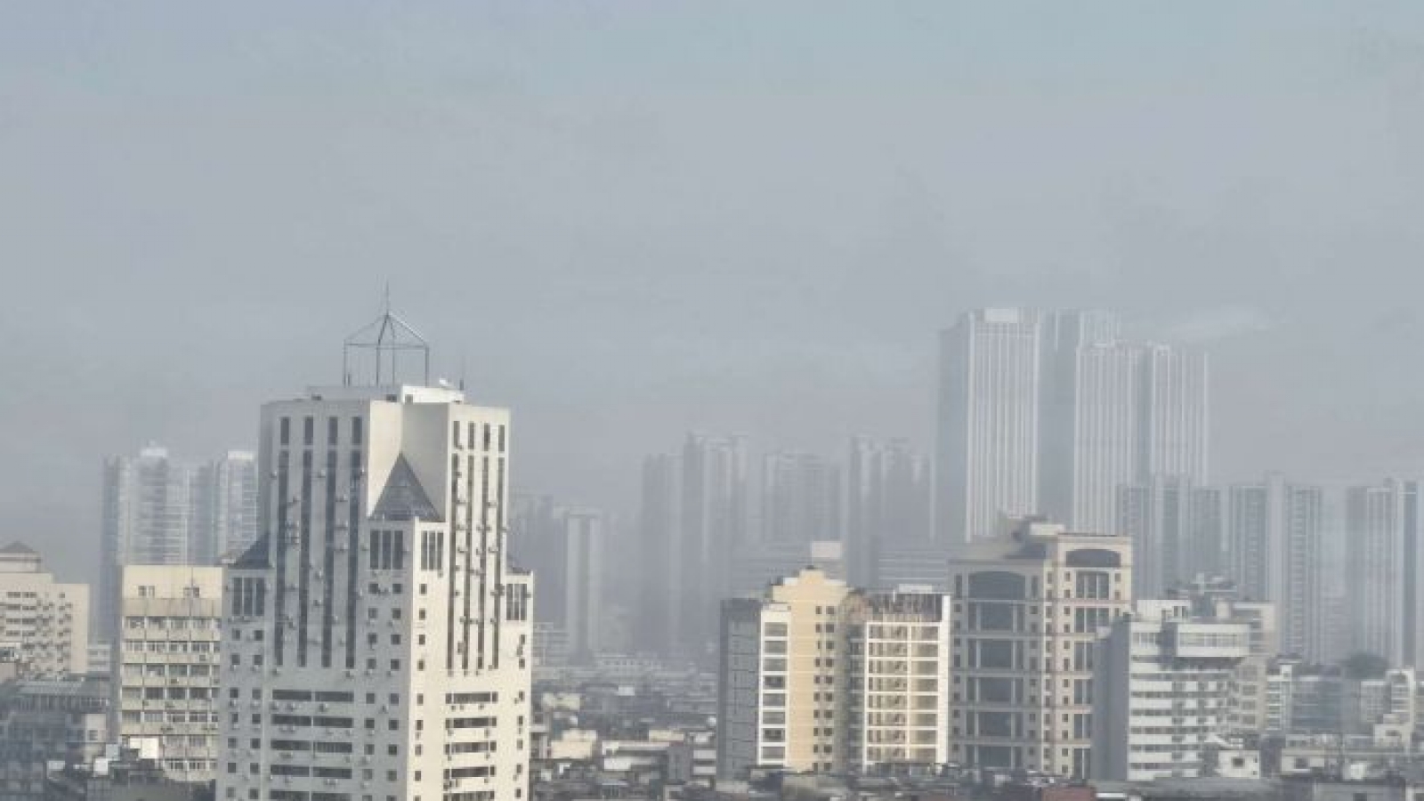 Trung Quốc: Nhiều thành phố lớn ô nhiễm bụi mịn nghiêm trọng