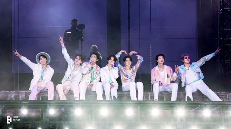 Công bố 79 buổi diễn vòng quanh thế giới đầu tiên của BTS sau 7 năm gián đoạn