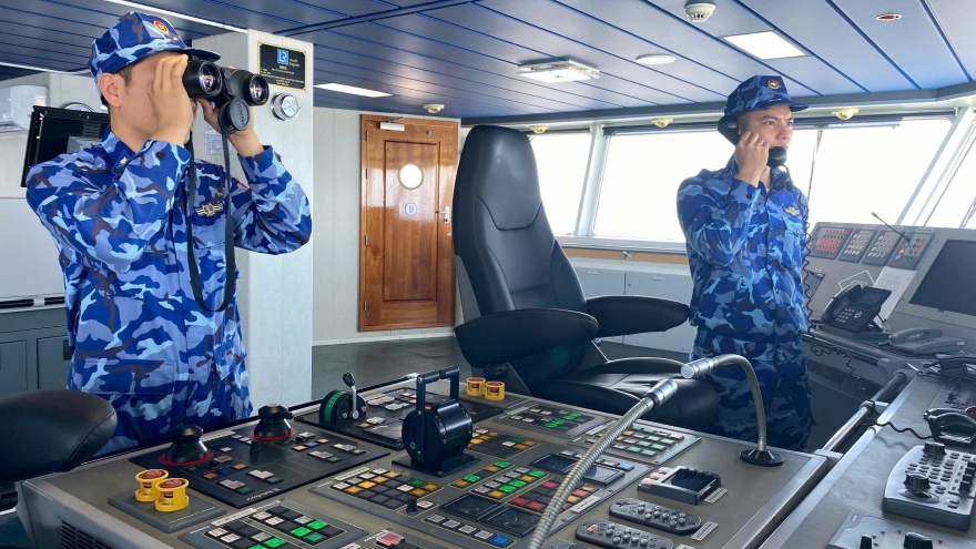 Cán bộ, chiến sĩ cảnh sát biển sôi nổi thi đua chào mừng Đại hội XIV của Đảng