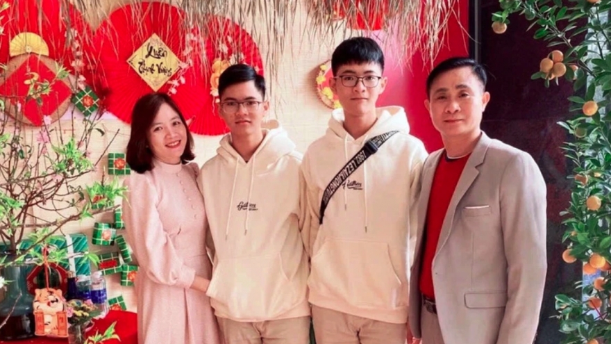 Anh em song sinh xứ Thanh cùng dẫn đầu cuộc thi học sinh giỏi Toán quốc gia 2026