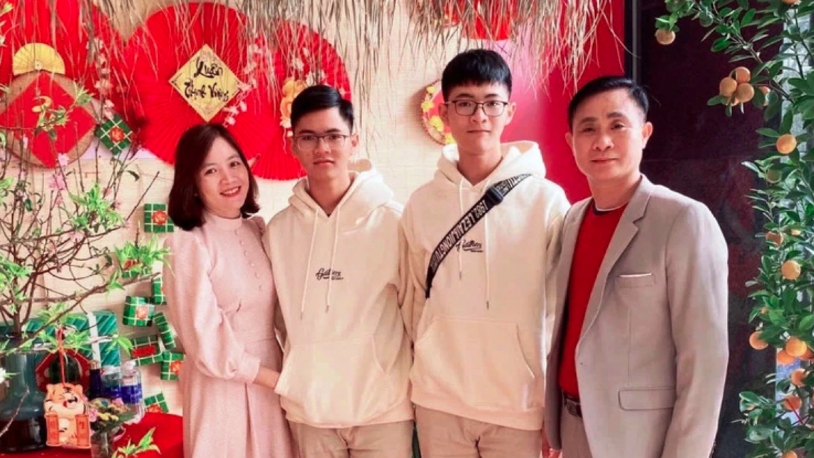 Anh em song sinh xứ Thanh cùng dẫn đầu cuộc thi học sinh giỏi Toán quốc gia 2026
