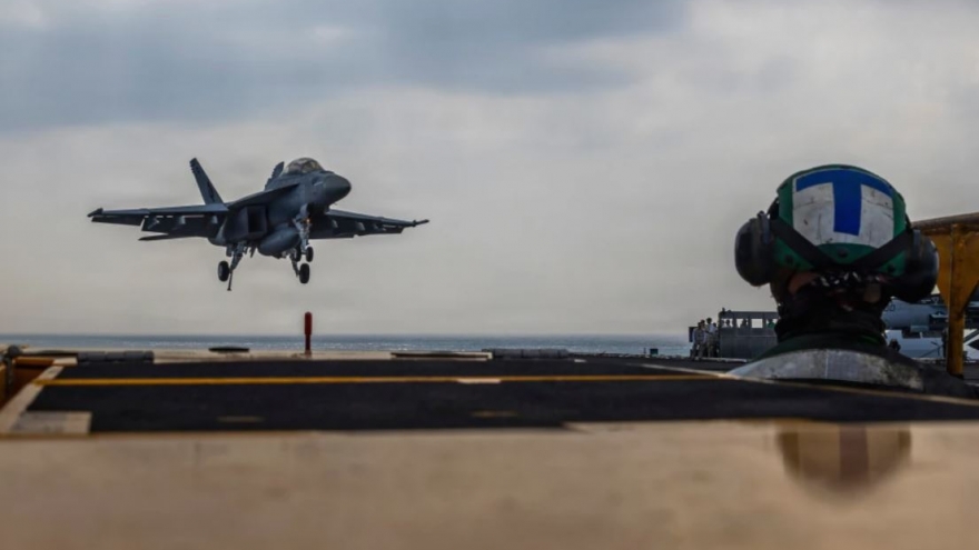 Iran cảnh báo sẵn sàng “bóp cò” đáp trả hành động gây hấn của Mỹ và Israel