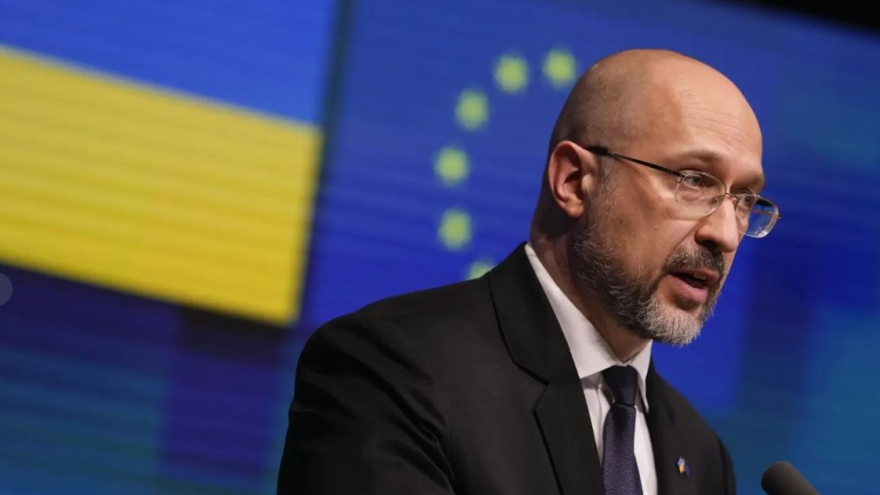 Quốc hội Ukraine thông qua việc miễn nhiệm Bộ trưởng Quốc phòng